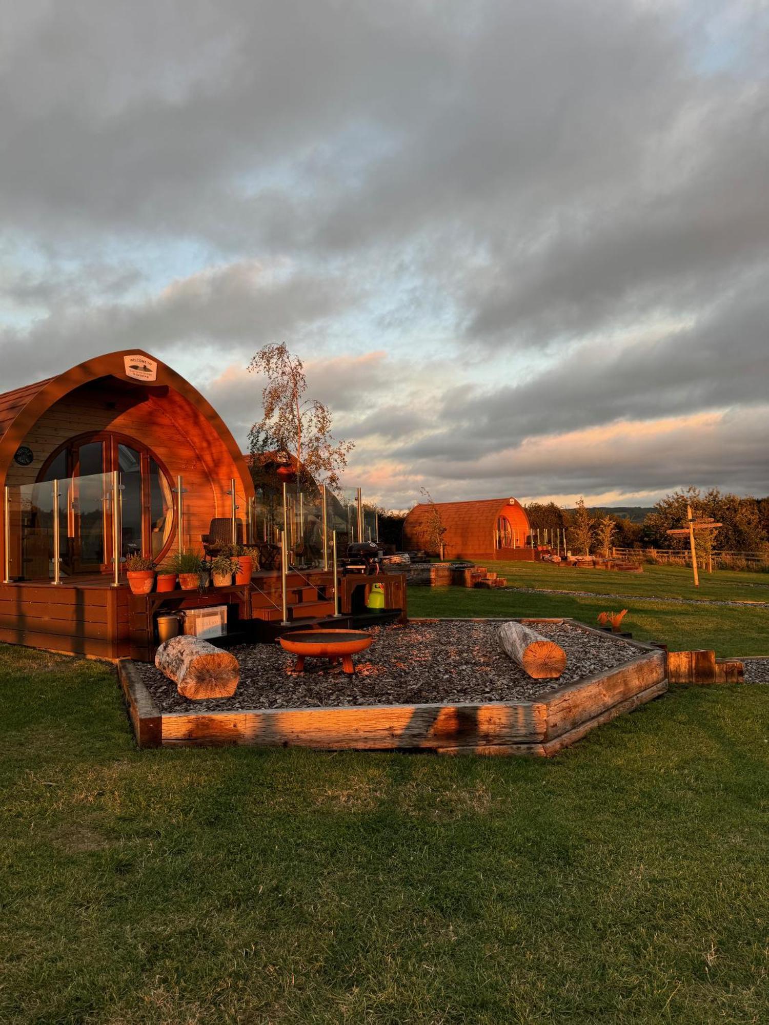 Villa Mingle Dale- Bugthorpe Grange Glamping à Stamford Bridge Extérieur photo